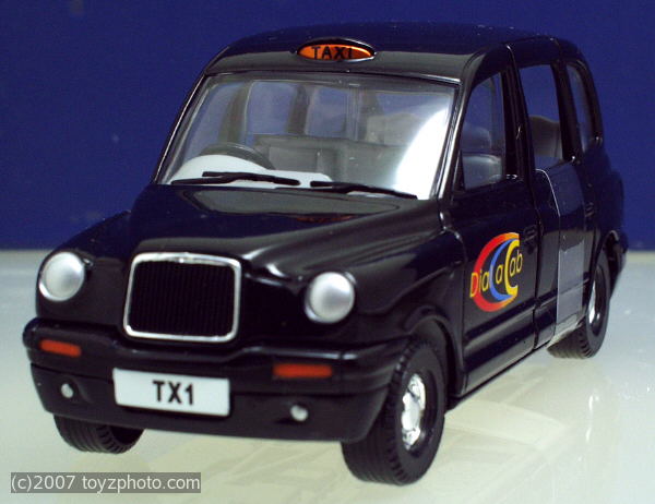 Corgi Ref.Nr.66002, LTI London Taxi Dial a Cab