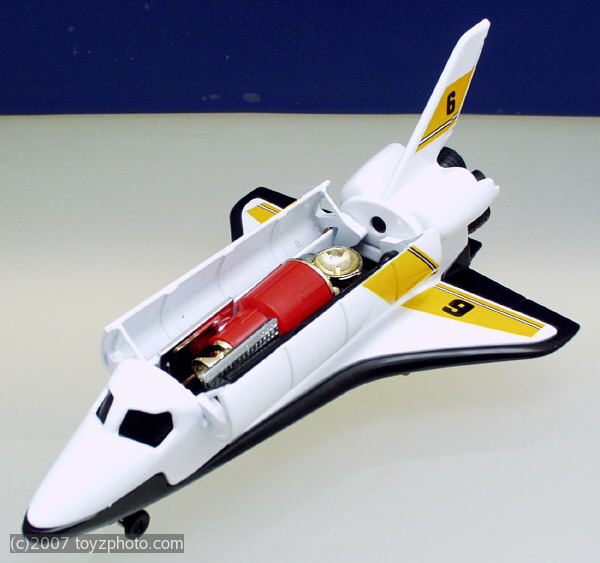 Corgi Ref.Nr.04001, Space Shuttle James Bond