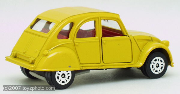 Corgi Ref.Nr.1358, Citroën 2CV Little and large