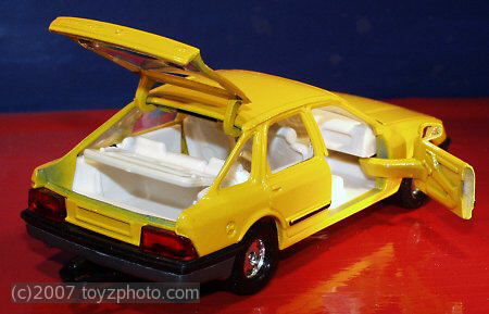 Corgi Ref.Nr.299, Ford Sierra  yellow